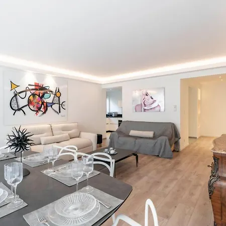Ferienhaus Very 2 Bedroom In The Center Of Completely Renovated Cannes