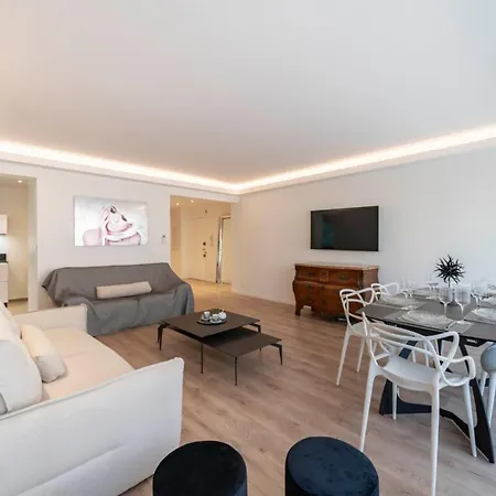 Feriehus Very 2 Bedroom In The Center Of Completely Renovated *